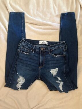 Hollister Women's Dark Indigo Distressed Skinny Jeans